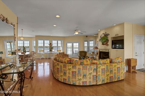 A home in North Topsail Beach