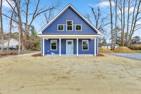 A home in Burgaw