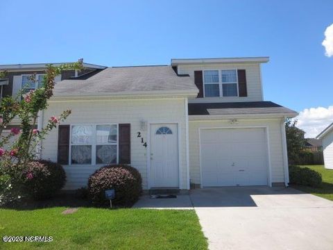 Townhouse in Hubert NC 214 Jessie Circle.jpg