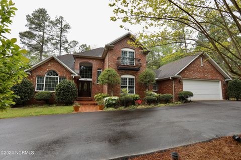 Single Family Residence in Southern Pines NC 1320 Hedgelawn Way.jpg