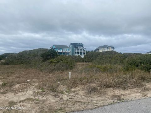 A home in North Topsail Beach