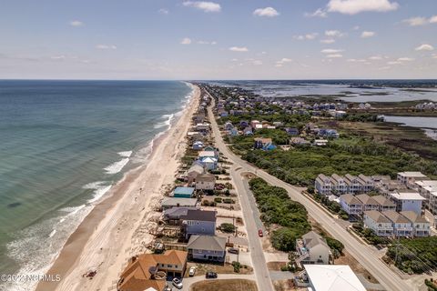 A home in Surf City