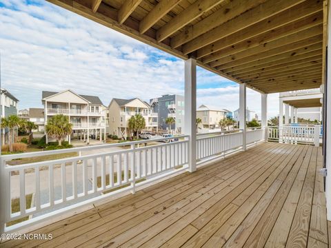 A home in Topsail Beach