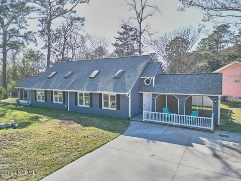 Single Family Residence in Shallotte NC 1701 Point Windward Place.jpg