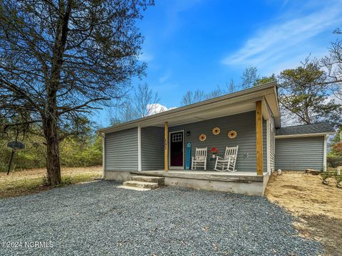 Single Family Residence in Aberdeen NC 152 Utley Street.jpg