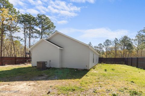 Single Family Residence in Pinebluff NC 200 Park Avenue 20.jpg