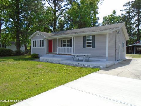 Single Family Residence in Wilmington NC 421 Clover Road.jpg