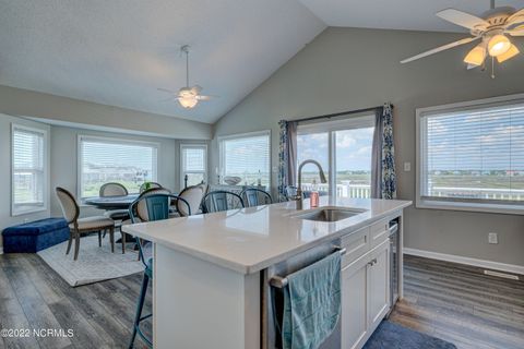 A home in North Topsail Beach