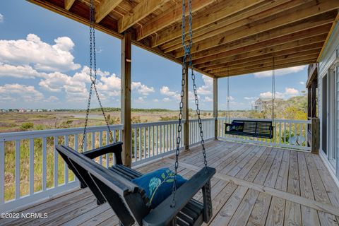 A home in North Topsail Beach