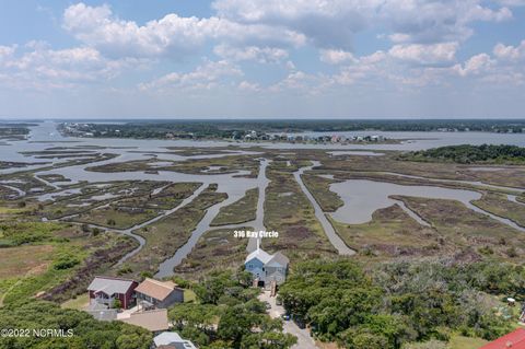 A home in North Topsail Beach