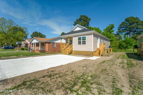 A home in Elizabeth City