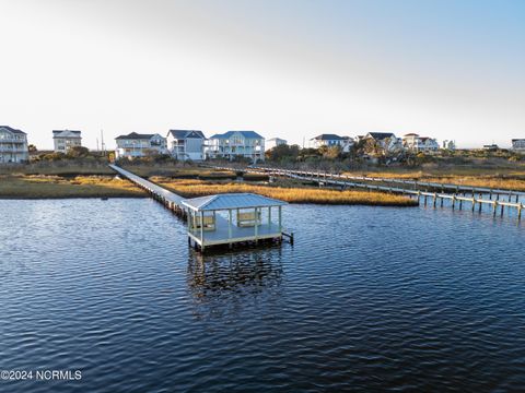 A home in North Topsail Beach