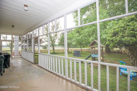 A home in Laurinburg