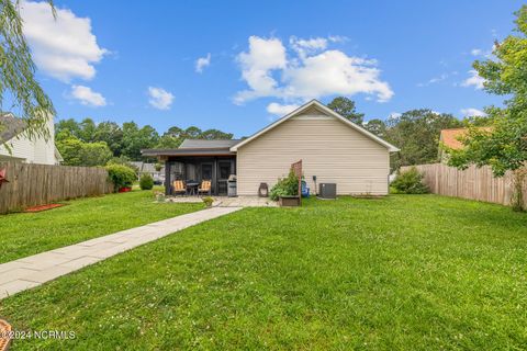 Single Family Residence in Hubert NC 116 Glenwood Drive 31.jpg