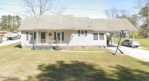 Single Family Residence in Bayboro NC 408 South Street.jpg