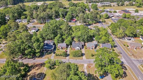 Single Family Residence in Goldsboro NC 1509 Maple Street 31.jpg