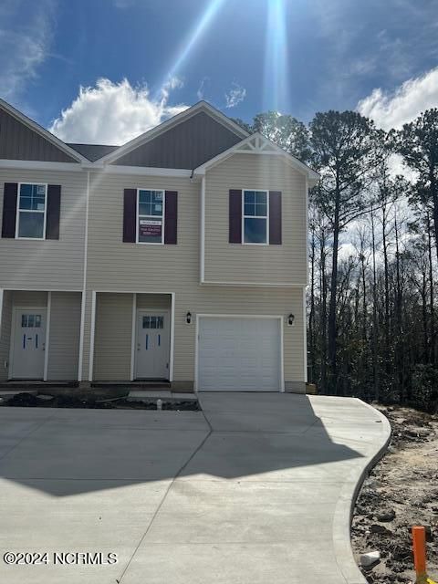 Townhouse in Jacksonville NC 255 Shallowbag Bay Lane.jpg