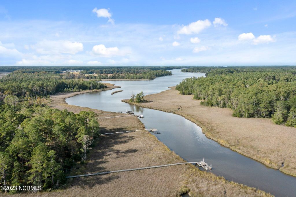 Photo of 106 Neusiok Drive, Havelock, NC 28532 (MLS # 100415741)