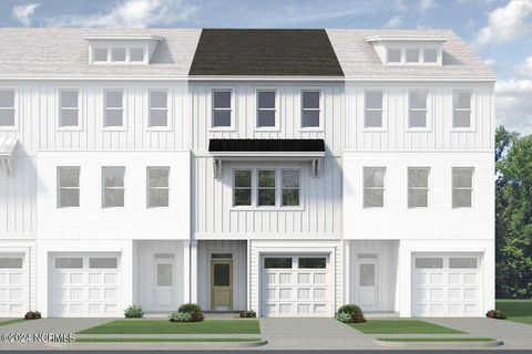 Townhouse in Wilmington NC 806 Anchors Bend Way.jpg