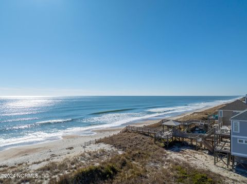 A home in North Topsail Beach