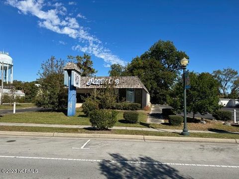 714 Broad Street New Bern NC 28562