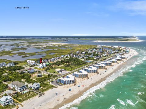 A home in North Topsail Beach