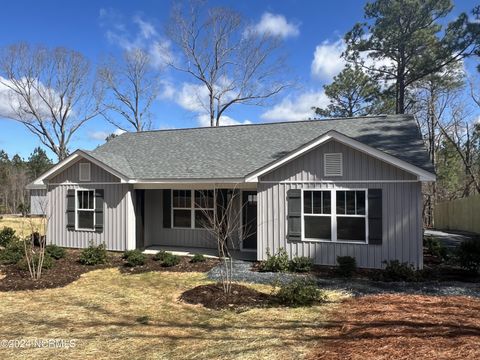 Single Family Residence in Southern Pines NC 595 Mcneill Road.jpg