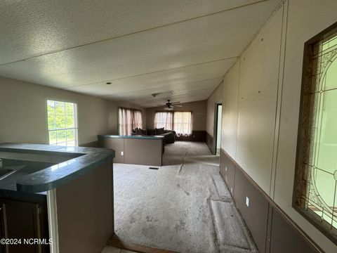 Manufactured Home in Hubert NC 100 Maready Lane 4.jpg