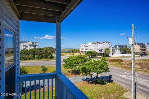 A home in North Topsail Beach