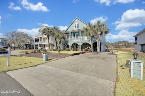 A home in Oak Island