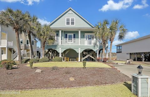 A home in Oak Island