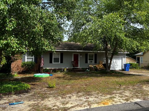 Single Family Residence in Fayetteville NC 806 Darlington Drive.jpg