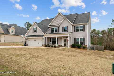 Single Family Residence in Sanford NC 534 Sea Mist Drive.jpg