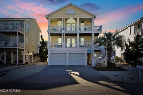 Featured picture for the property 100422810