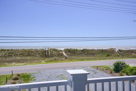 A home in North Topsail Beach