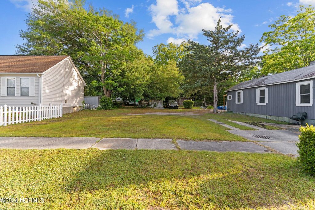 Photo of 1003 Hall Street, Wilmington, NC 28401 (MLS # 100444557)