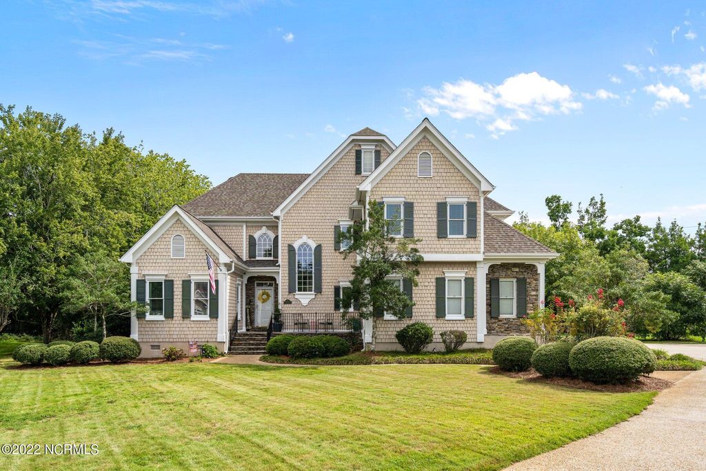 Photo for 2103 Ascott Place, Wilmington, NC 28403 (MLS # 100341642)