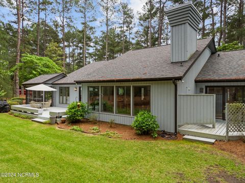 Single Family Residence in Pinehurst NC 75 El Dorado Street 40.jpg