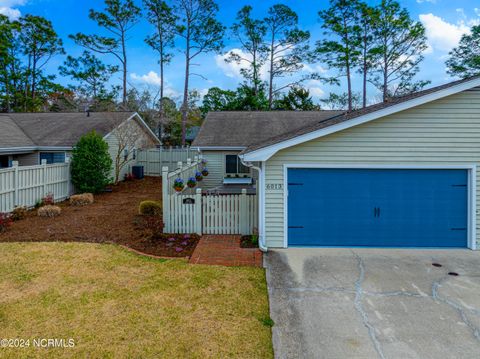 Townhouse in Wilmington NC 6013 Caddy Circle.jpg