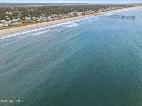 A home in Oak Island