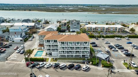 Condominium in Wrightsville Beach NC 15 Nathan Street 28.jpg