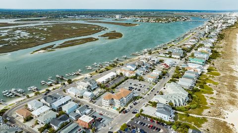 Condominium in Wrightsville Beach NC 15 Nathan Street 32.jpg