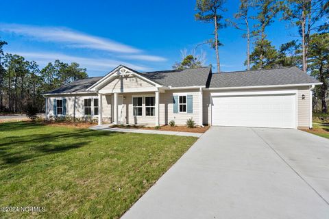Single Family Residence in Boiling Spring Lakes NC 950 Downing Road.jpg