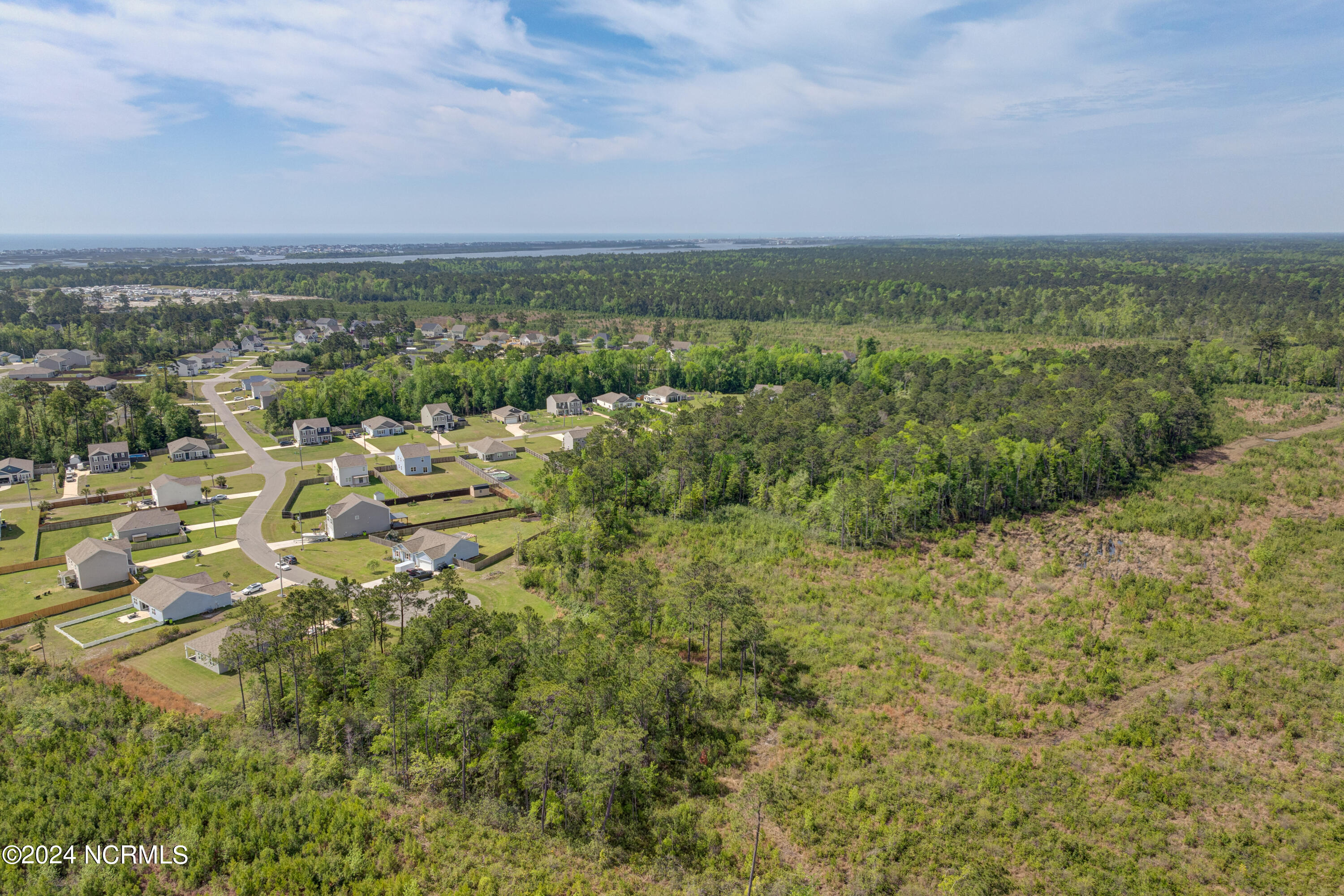 Holly Ridge, North Carolina 28445, United States, ,Commercial,Active,60115