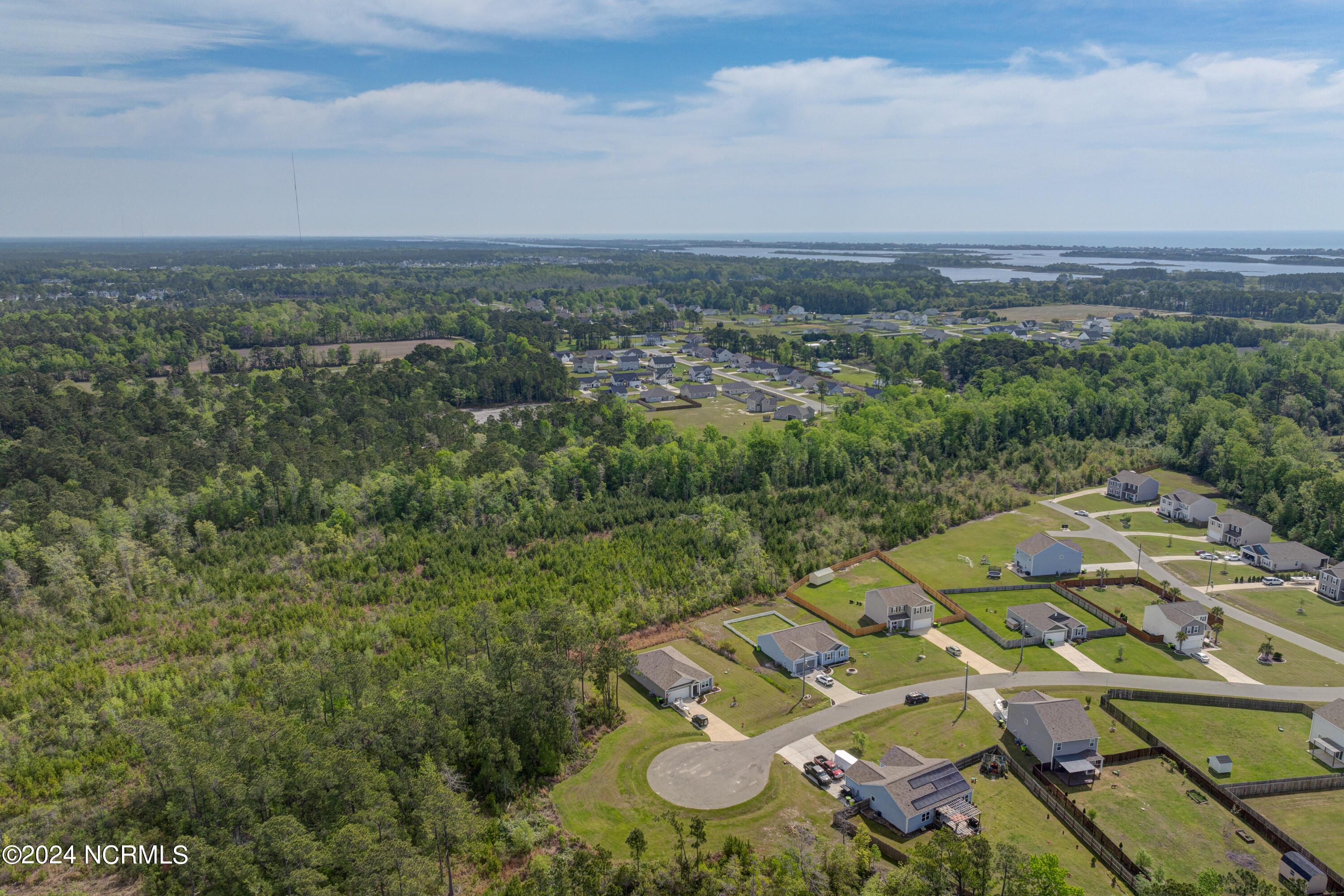 Holly Ridge, North Carolina 28445, United States, ,Commercial,Active,60115