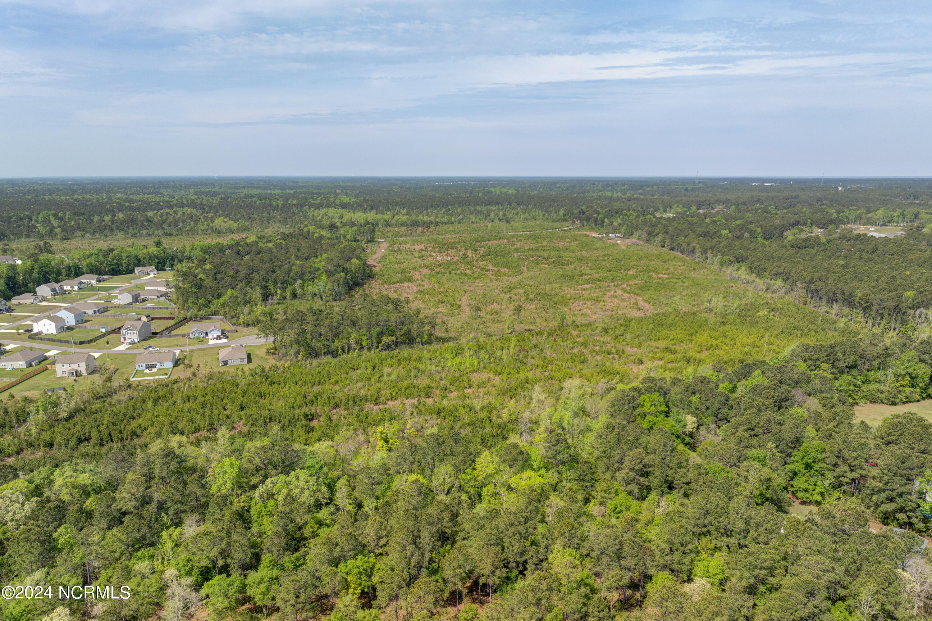 Holly Ridge, North Carolina 28445, United States, ,Commercial,Active,60115