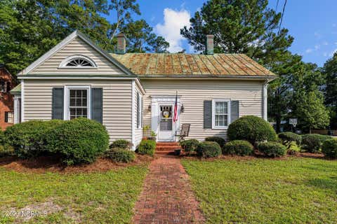 Featured picture for the property 100398430