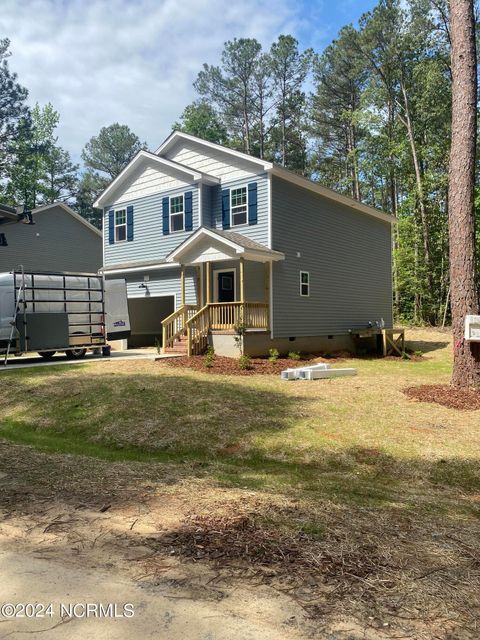 Single Family Residence in Vass NC 721 Crabapple Lane.jpg