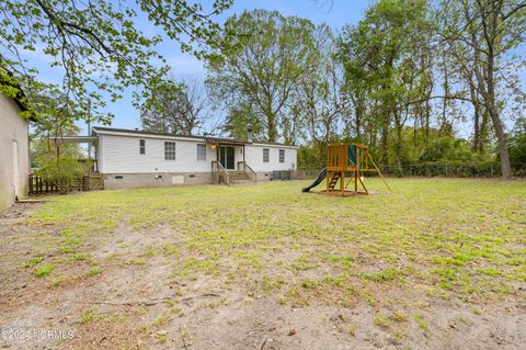 Manufactured Home in Fountain NC 3513 Railroad Street 26.jpg