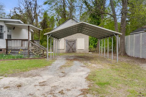 Manufactured Home in Fountain NC 3513 Railroad Street 23.jpg